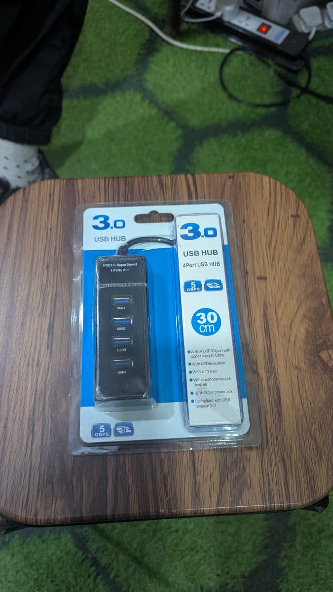 USB hub listed by White Lion Traders