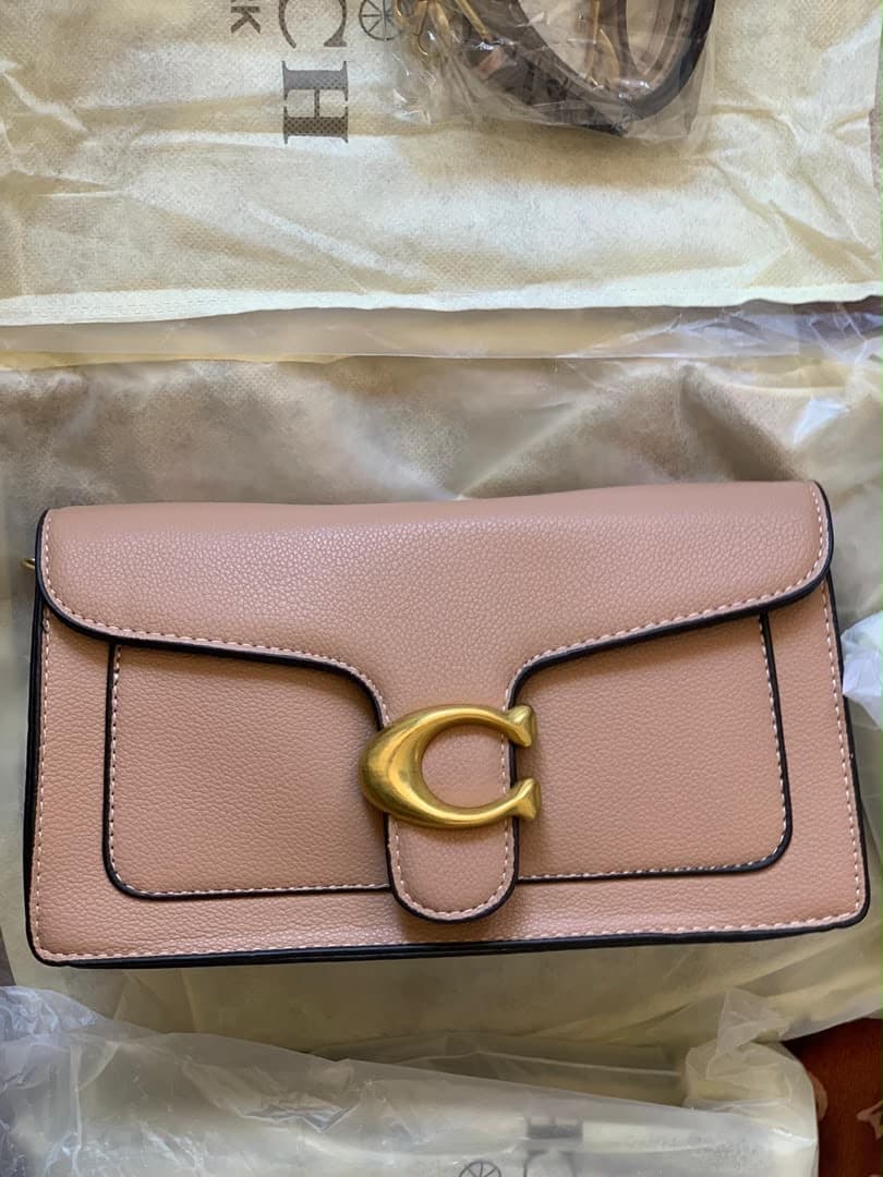 Coach Tabby handbag listed by SIL_luxurycollection🛍️ 🛒