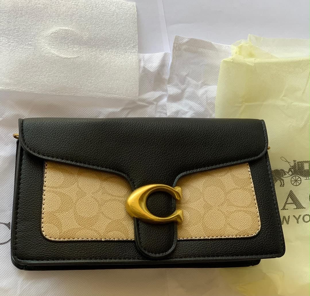 Coach Tabby handbag listed by SIL_luxurycollection🛍️ 🛒